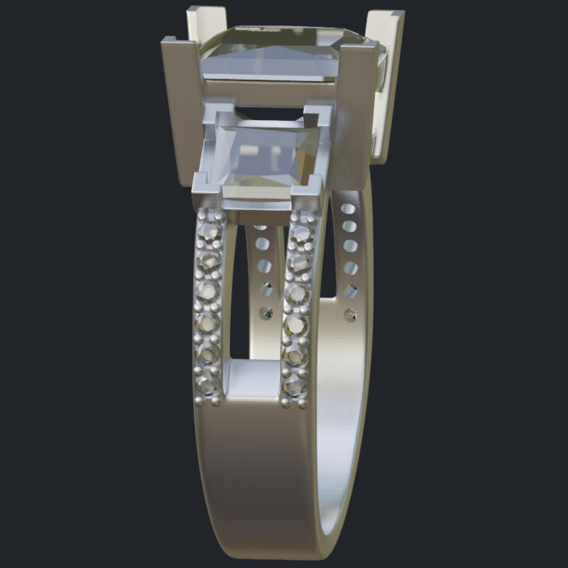 Three Princess Cut &amp; Round Diamonds Split Shank Ring - Side